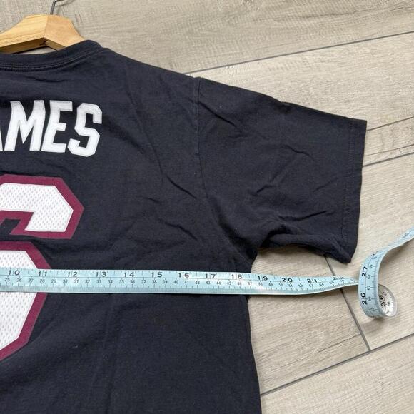 Adidas Miami Heat LeBron James#6 NBA Graphic Tee Black Size M Go-To Tee Athletic - Picture 6 of 6